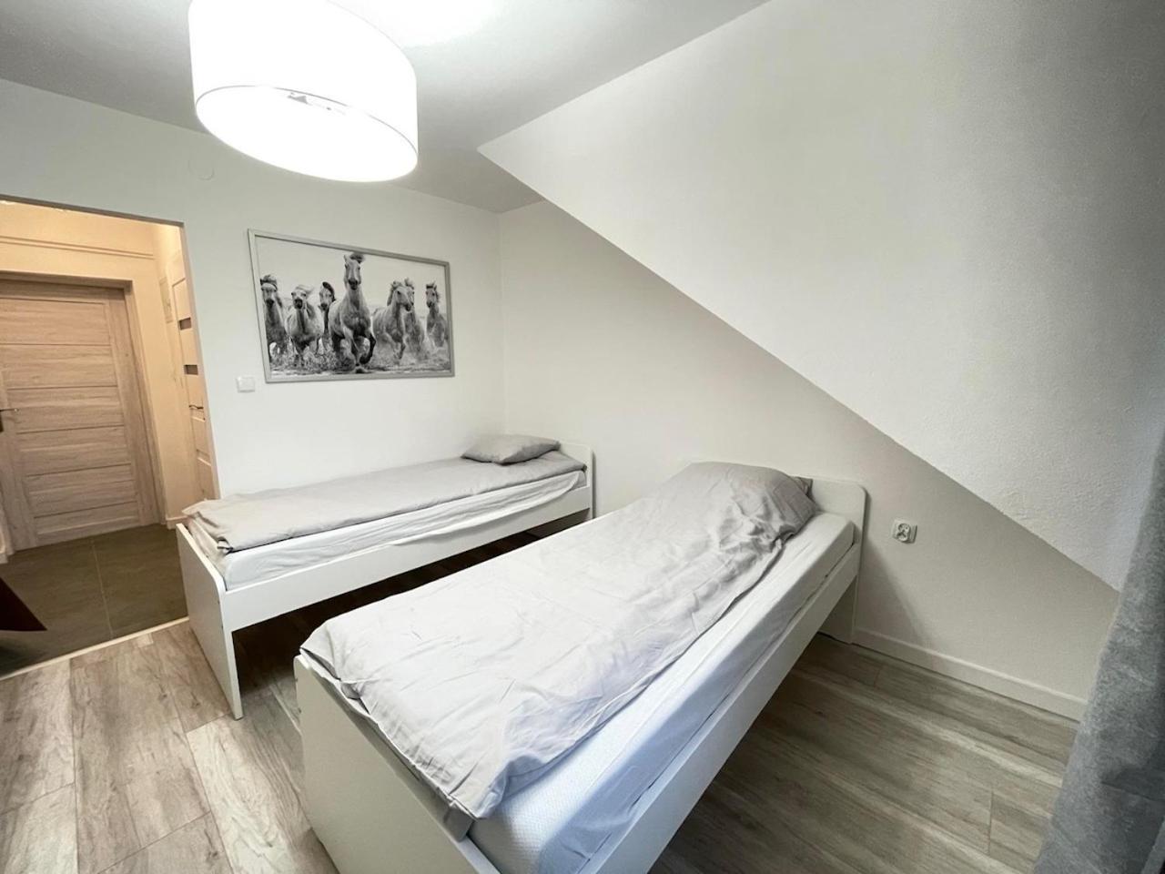 Ostoya Roztocze Hotell Szczebrzeszyn Exteriör bild