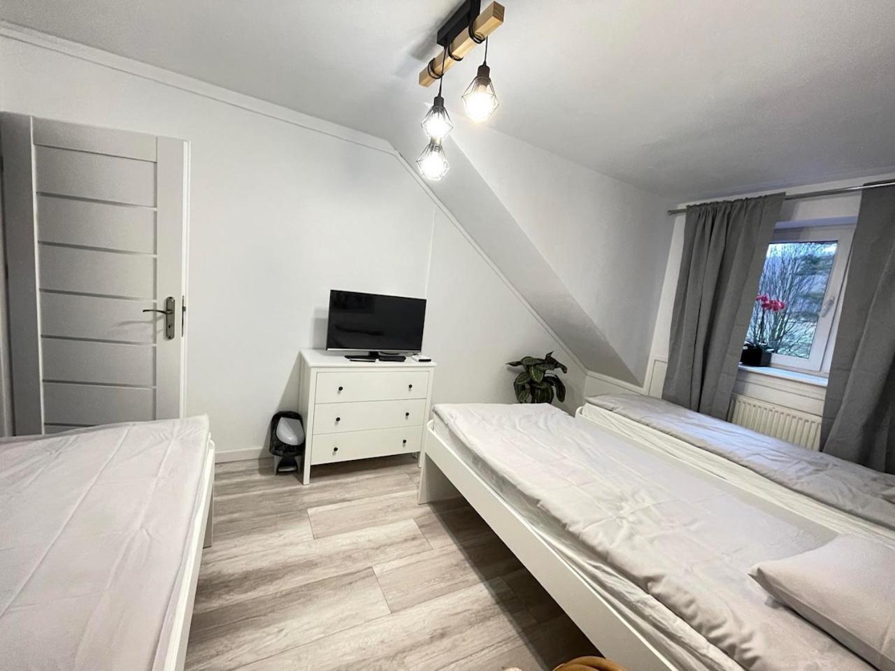 Ostoya Roztocze Hotell Szczebrzeszyn Exteriör bild