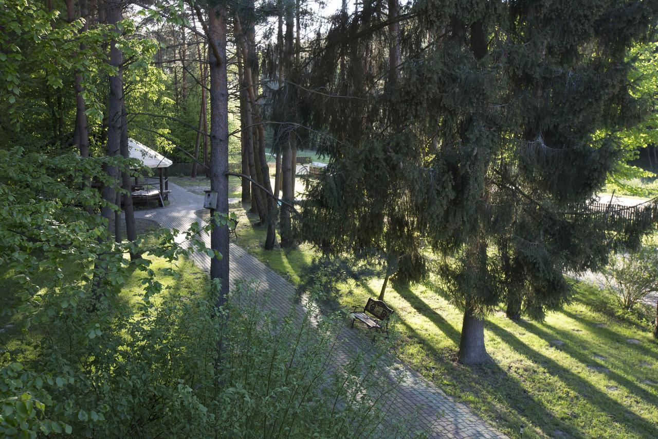 Ostoya Roztocze Hotell Szczebrzeszyn Exteriör bild